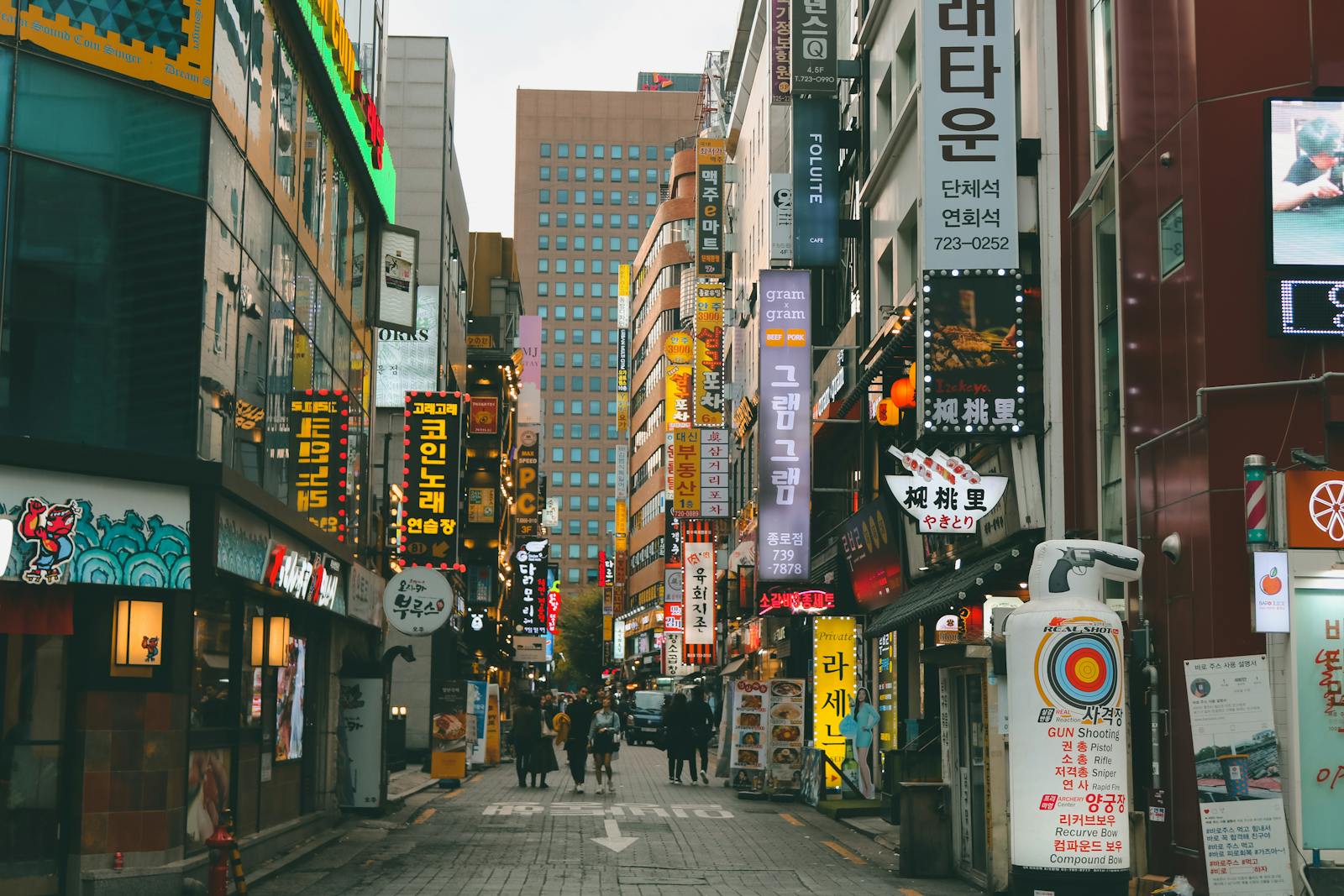 Vibrant street scene in Seoul, South Korea