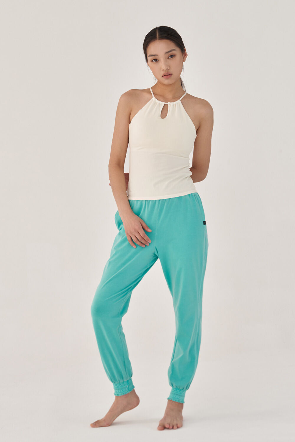 OZEZ OZTI4008 Keyhole Halter Neck Camisole - Ivory