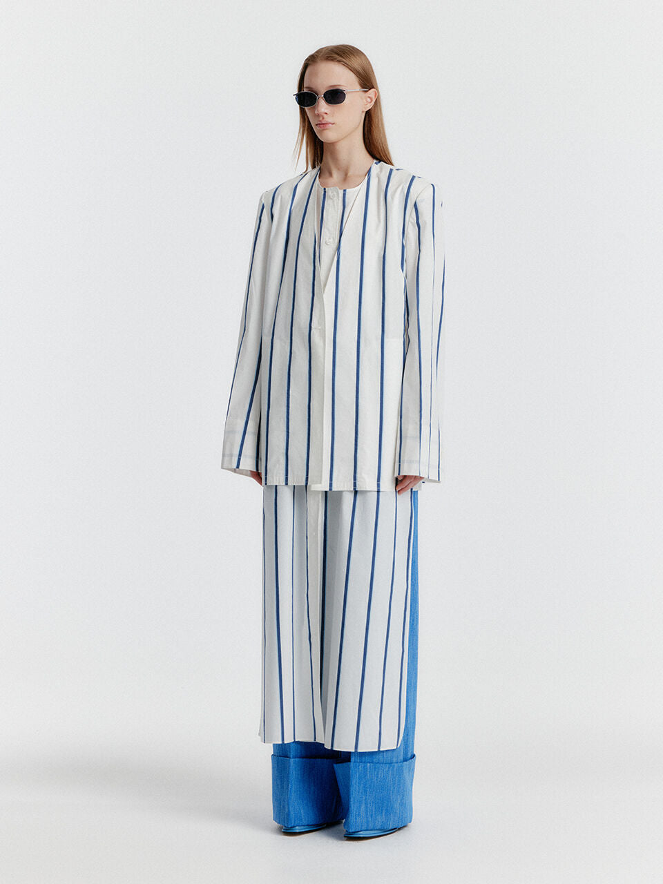 EENK YASMIN Round-neck Long Jacket - White