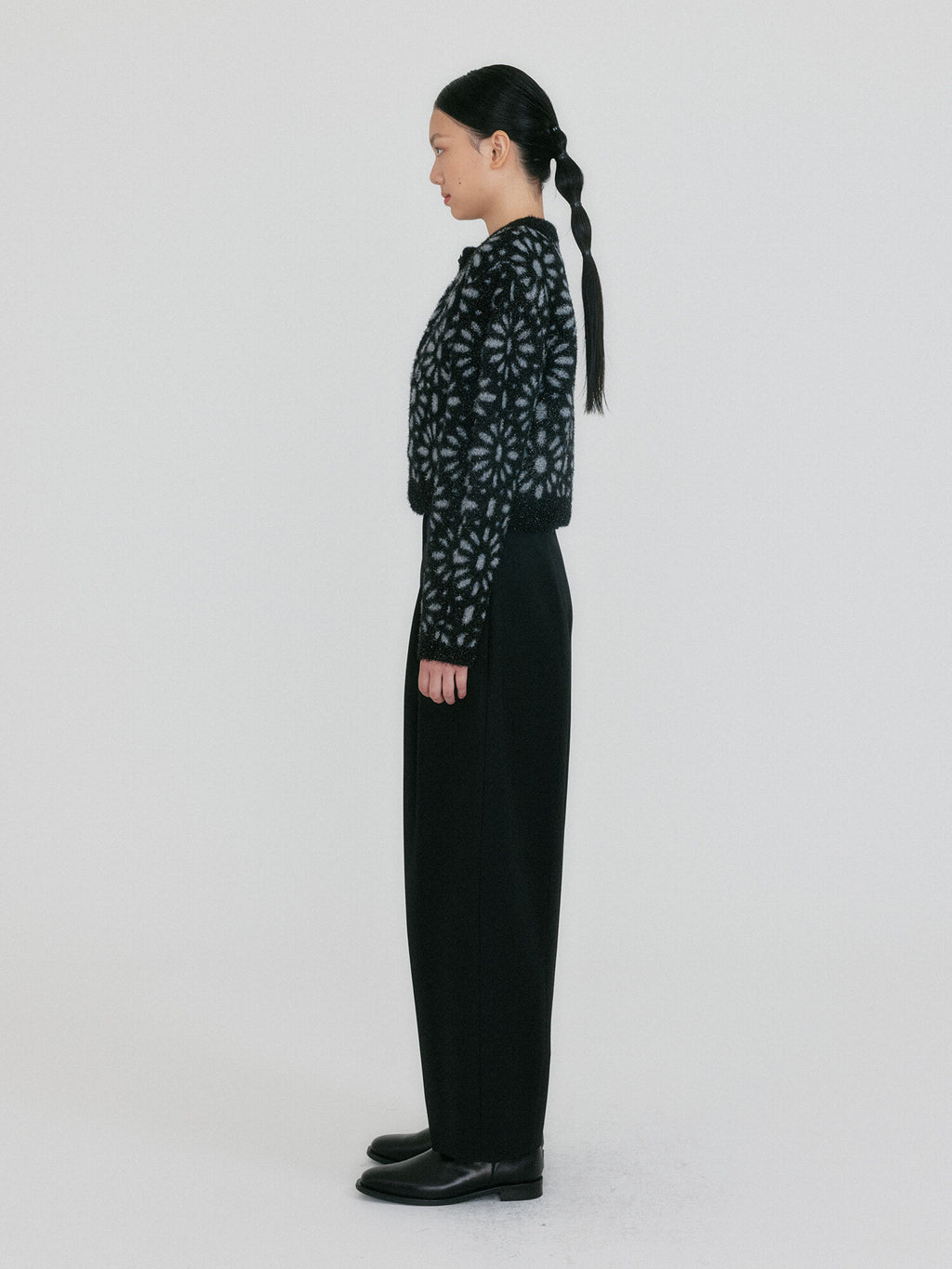 EENK ZOVAN Tapered Pocket Pants - Black