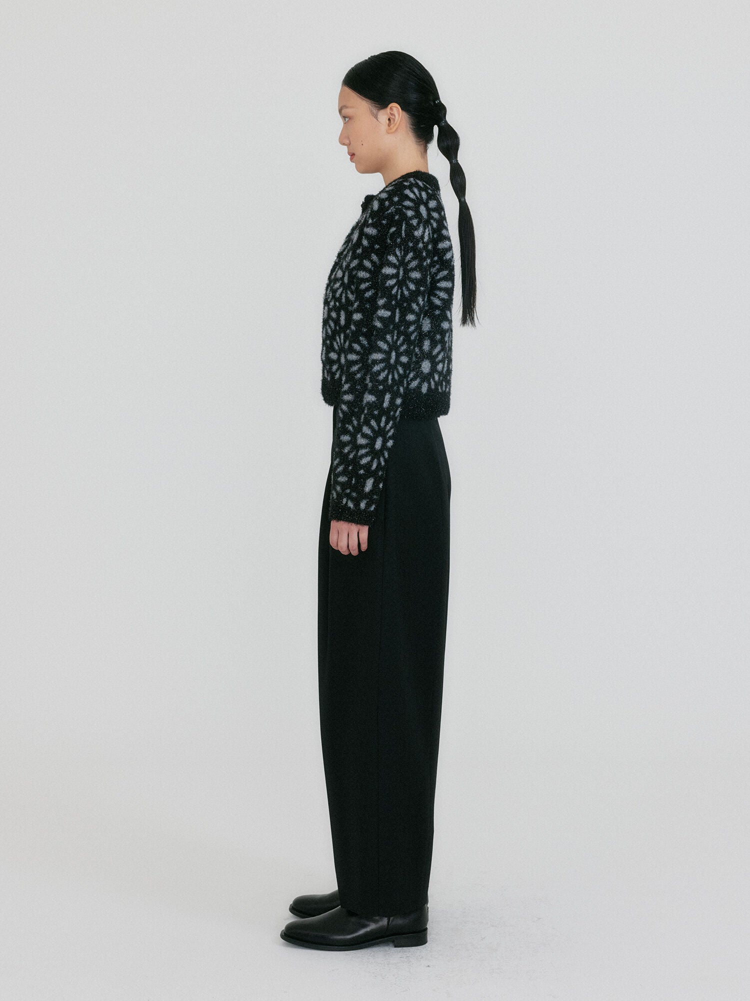 EENK ZOVAN Tapered Pocket Pants - Black