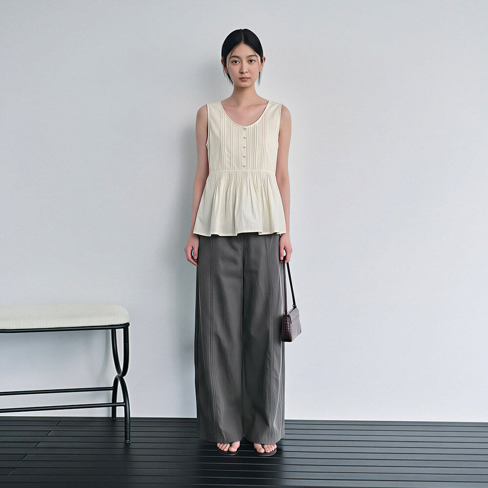 HUNCH Airy Flare Sleeveless Top (2color)