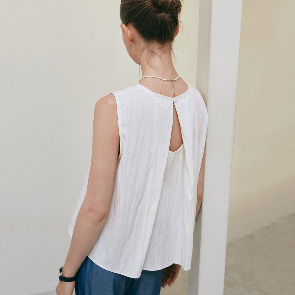 YAN 13 for women MINIMAL BACK SLIT SLEEVELESS_CHARCOAL