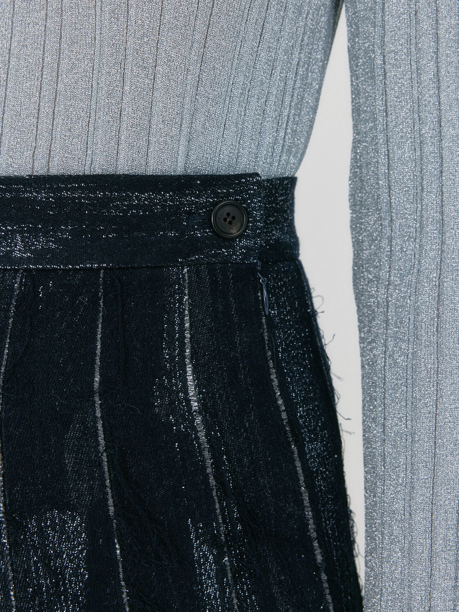 EENK ZLAIIN Pleated Skirt - Navy