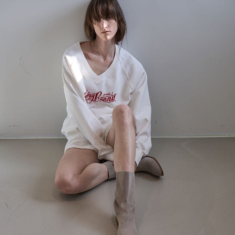 GRIDA-J [5th ​​reorder]grida.j V-neck sweatshirt _ white