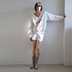 GRIDA-J [5th ​​reorder]grida.j V-neck sweatshirt _ white