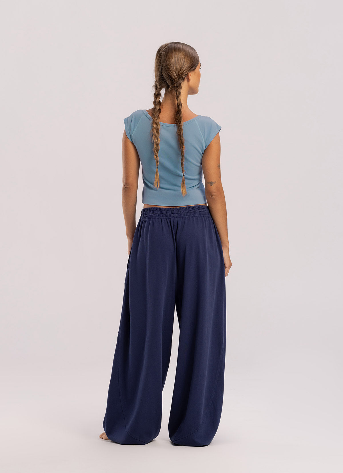 BUDHI MUDRA Seamless cap sleeve _3 Colors