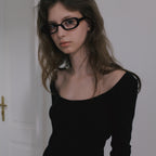 OVERDUE FLAIR SCOOP NECK T-SHIRT_BLACK