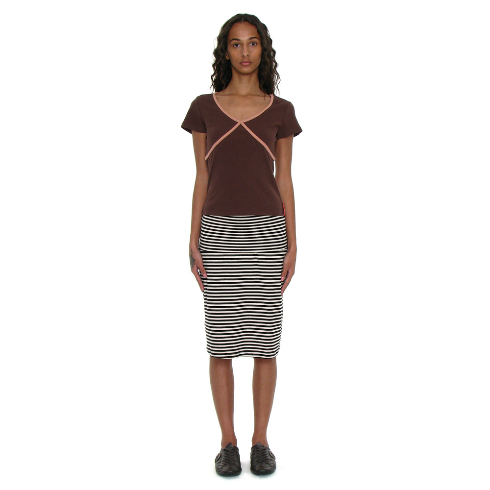 PARTIMENTO WOMEN PWC CONTRAST BINDING V-NECK TOP_BROWN