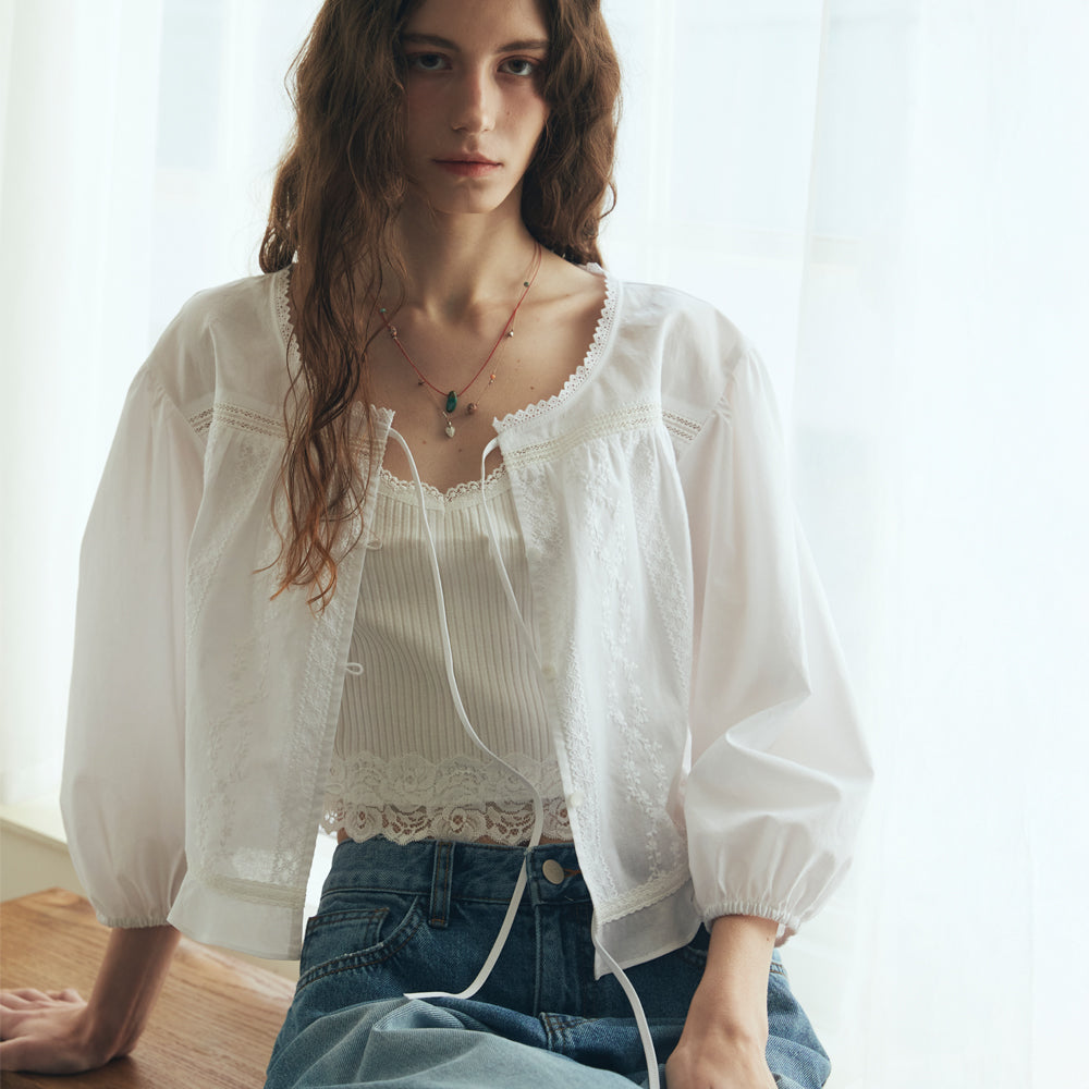 Ouel EYELET LACE PEPLUM BLOUSE_WHITE
