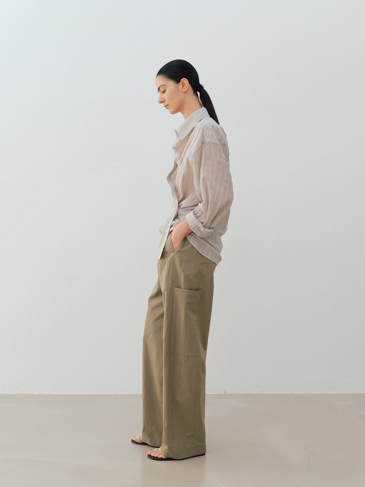 MOIA sheer ST shirt (sand beige)