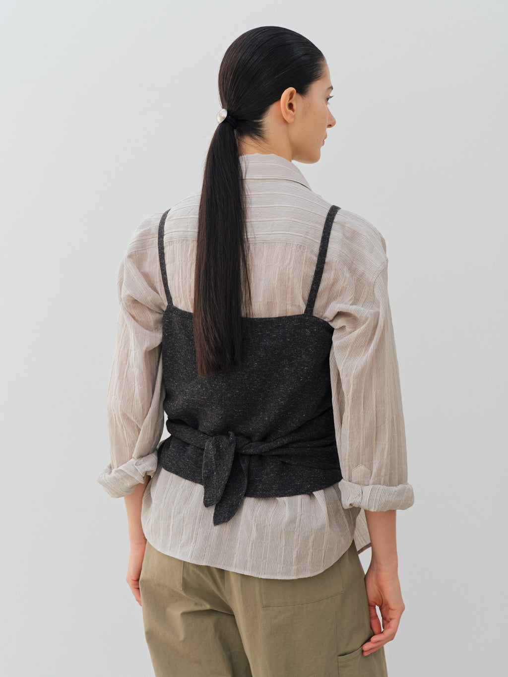 MOIA sheer ST shirt (sand beige)
