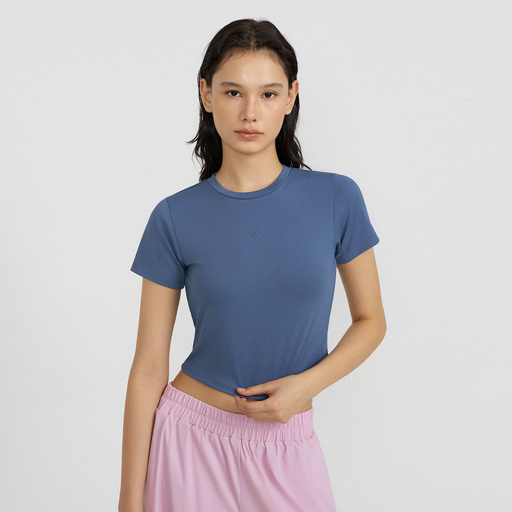 FRONT2LINE Tina All Day Slim Fit Crop Top