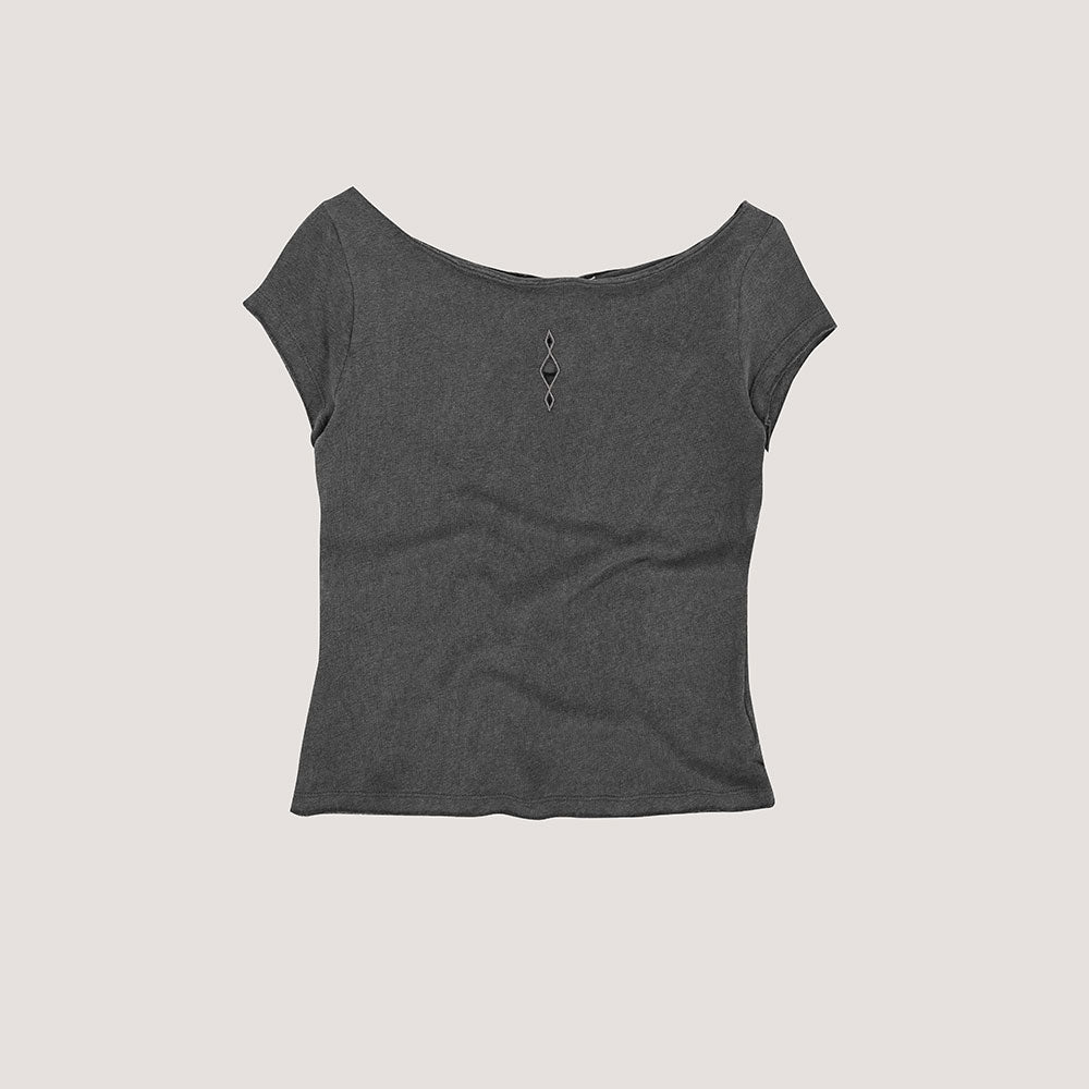 VERSO Natural Embroidery Boatneck Top
