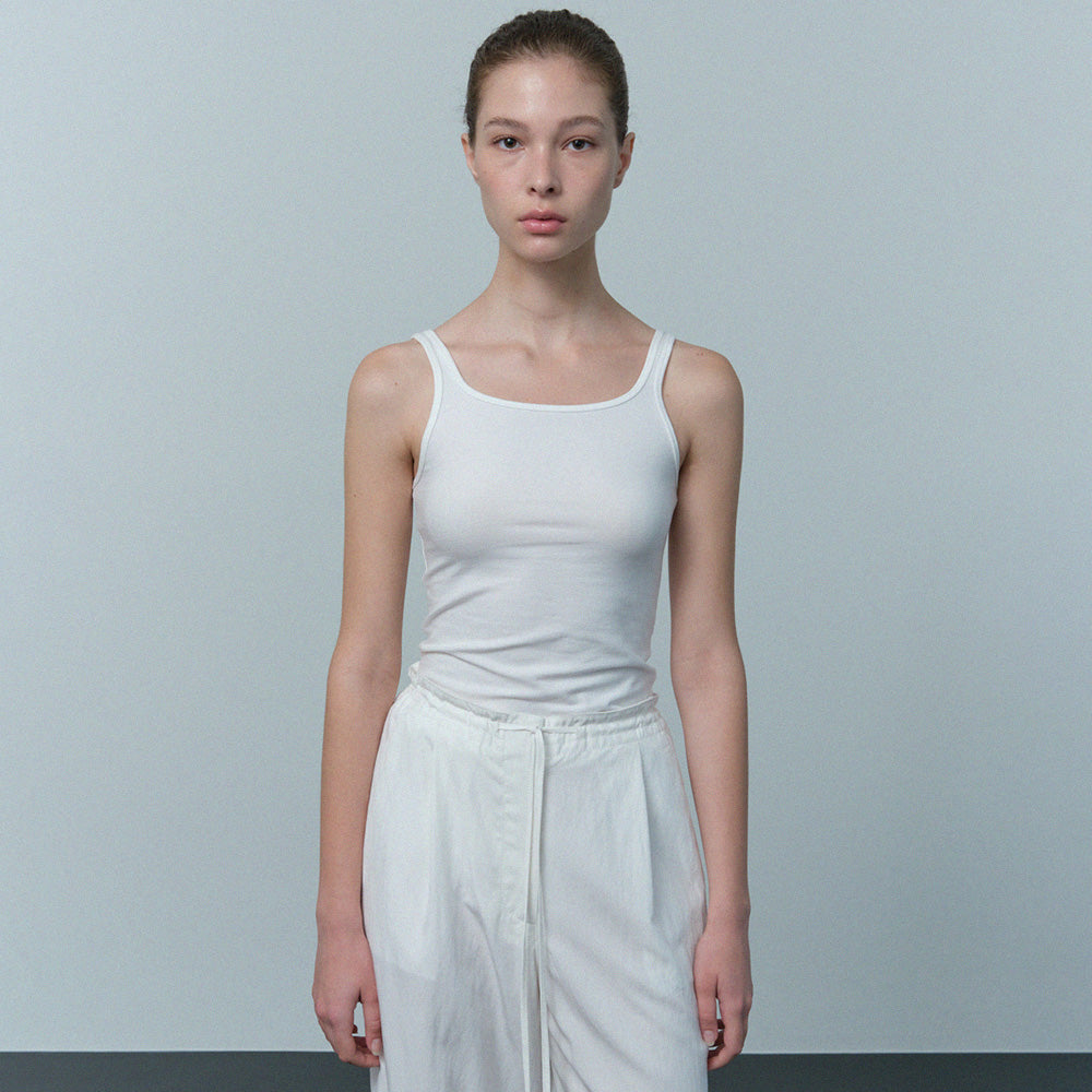 LE square neck sleeveless (white)