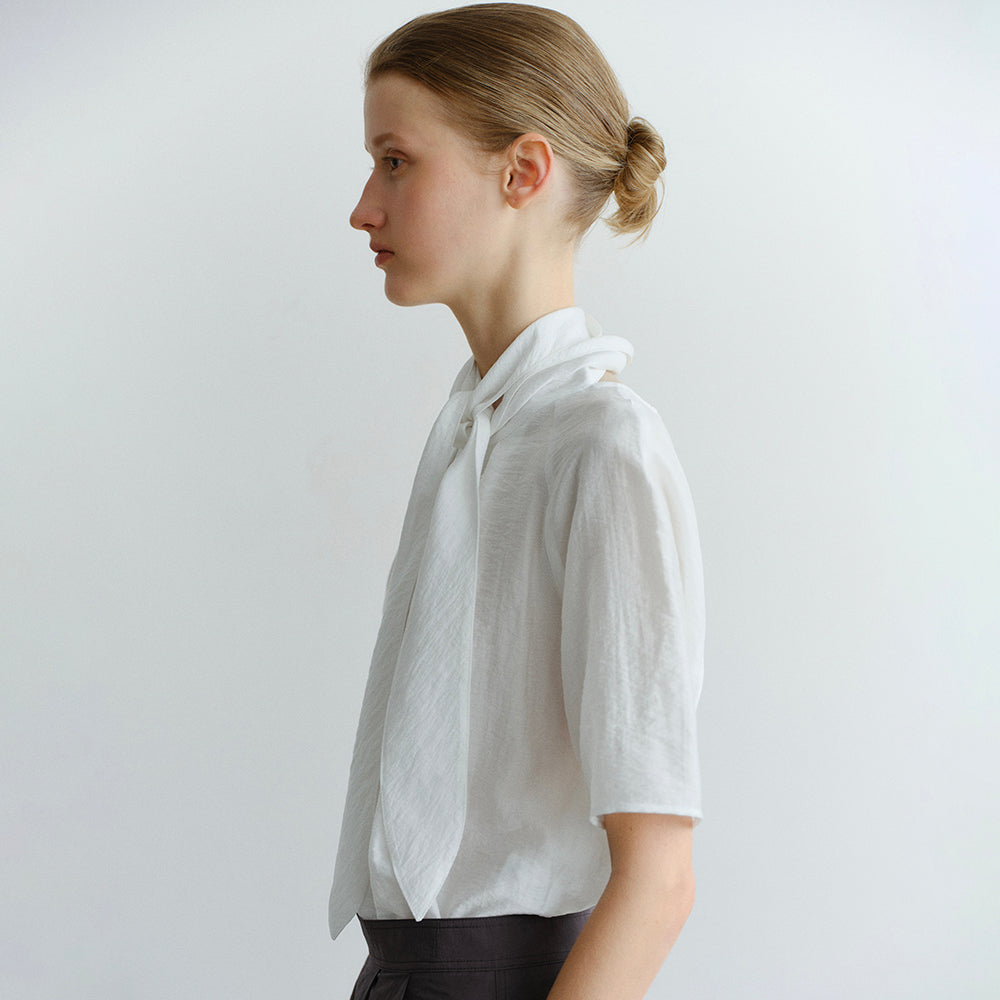 OVBEIGE [4th reorder] HIGH NECK TIE HALF BLOUSE_IVORY_OE2C2MBS40IVY