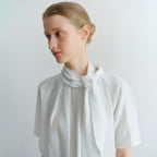 OVBEIGE [4th reorder] HIGH NECK TIE HALF BLOUSE_IVORY_OE2C2MBS40IVY