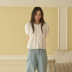OPENING SUNSHINE Flower embroidery round collar puff blouse_White