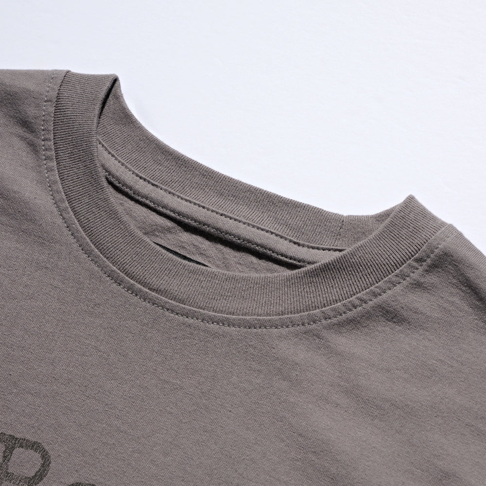 DEUTERO Mr. Robbie V2 SS Tee V-Charcoal