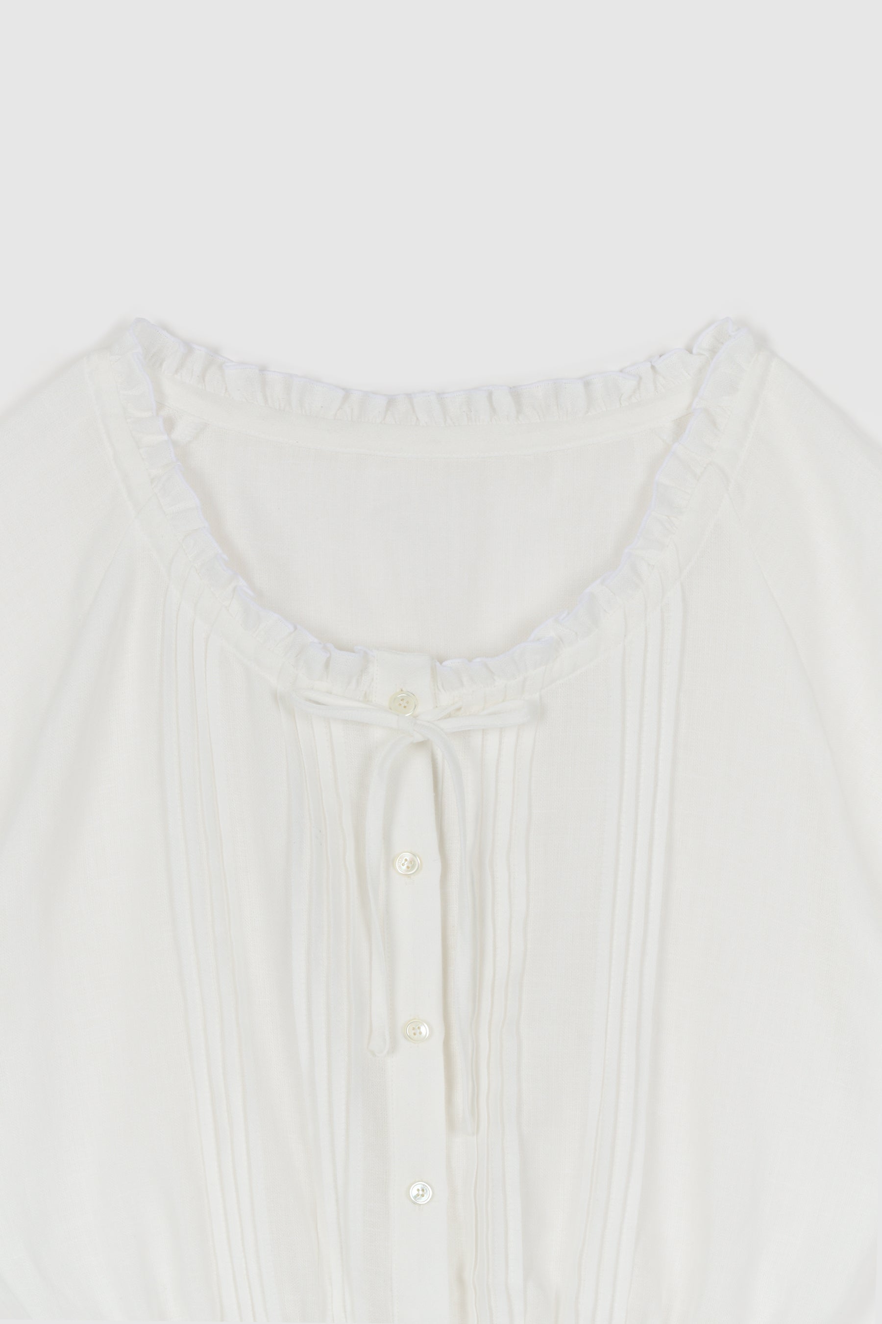 NCSSRY Pure Linen Tuck Half Blouse (White)
