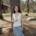 MONOHA Washed rib scallop cami (white / dark gray)