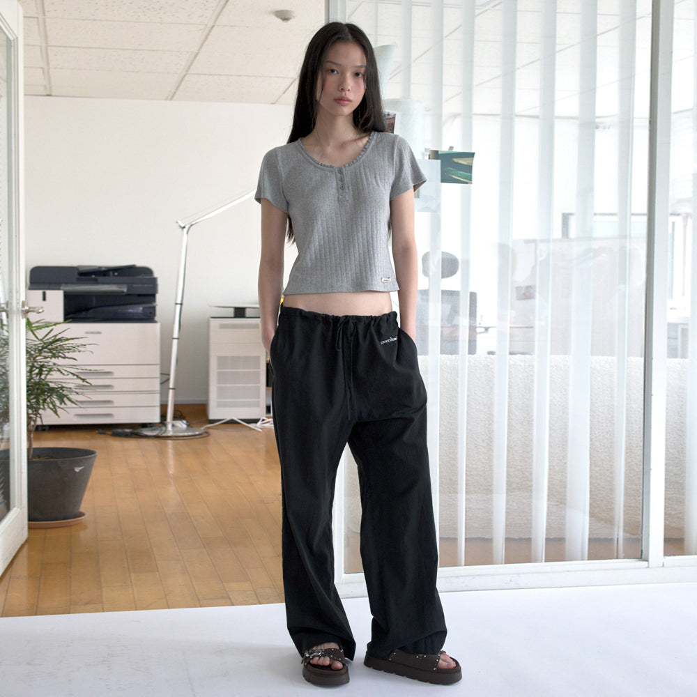 OVERDUE FLAIR BUTTON EYELET T-SHIRT_MELANGE GREY