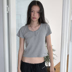 OVERDUE FLAIR BUTTON EYELET T-SHIRT_MELANGE GREY