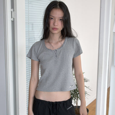 BUTTON EYELET T-SHIRT_MELANGE GREY