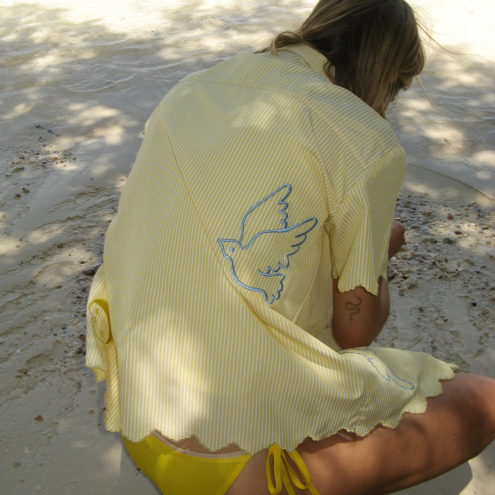 MOOD BETTER BIRDS EMBROIDERY EYELET SHORT SLEEVE SHIRTS YELLOW