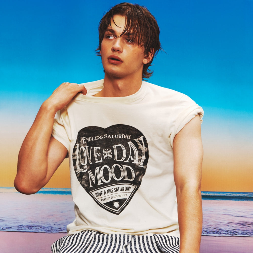 SATUR Saturday Retro Mood Graphic Short Sleeve T-Shirt Vintage White