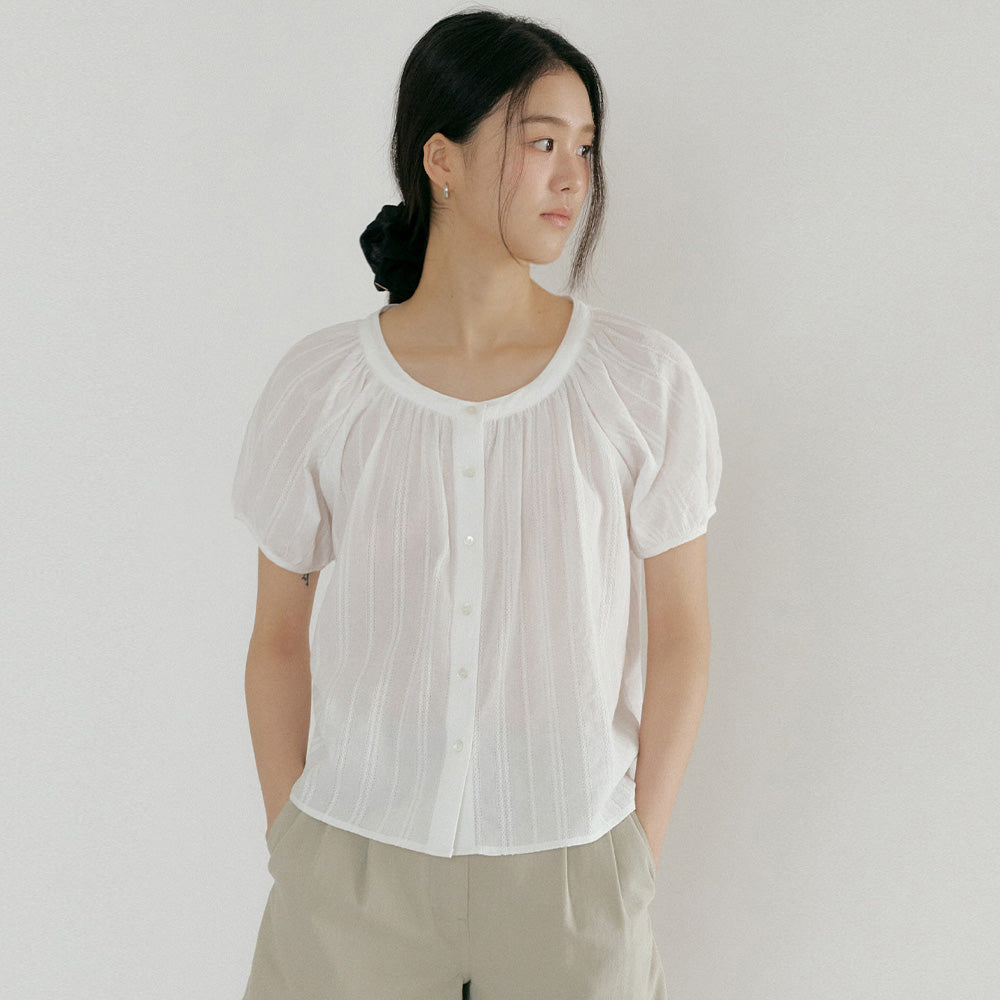 LINGSEOUL jacquard shirring blouse-ivory