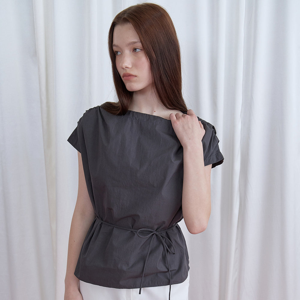 NOEUD Knotline Blouse (Charcoal)