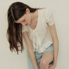 ADAUL Puff button ribbon half sleeve blouse - white