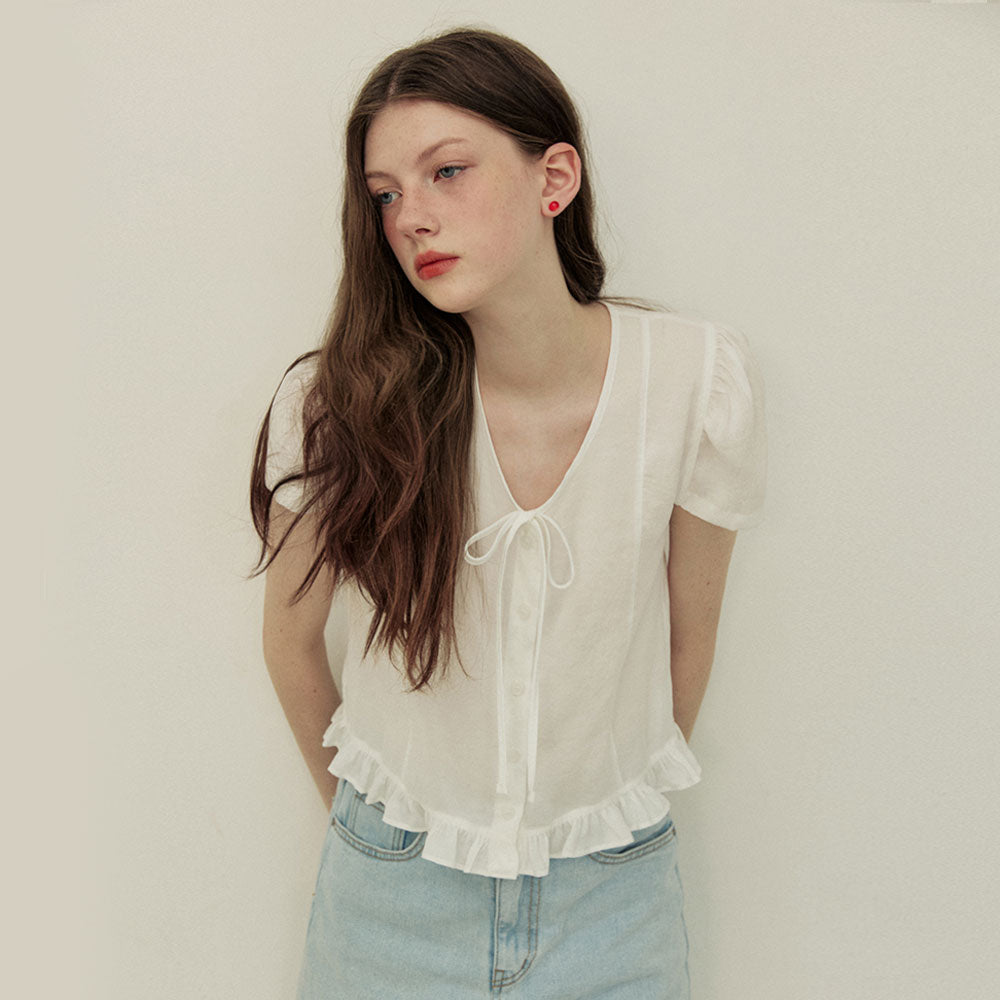 ADAUL Puff button ribbon half sleeve blouse - white