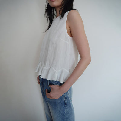 RUFFLE SLEEVELESS BLOUSE, WHITE