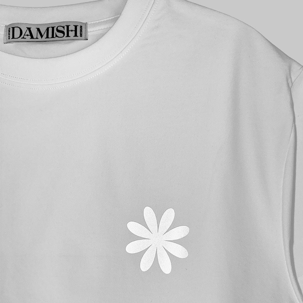 DAMISH Reflective Signature D Logo Crop T-Shirts_White