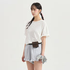 LUCKY CHOUETTE Chouetties by LUCKY CHOUETTE_Back Print Loose Fit Short T-shirt (white)_LATAX25410WHX