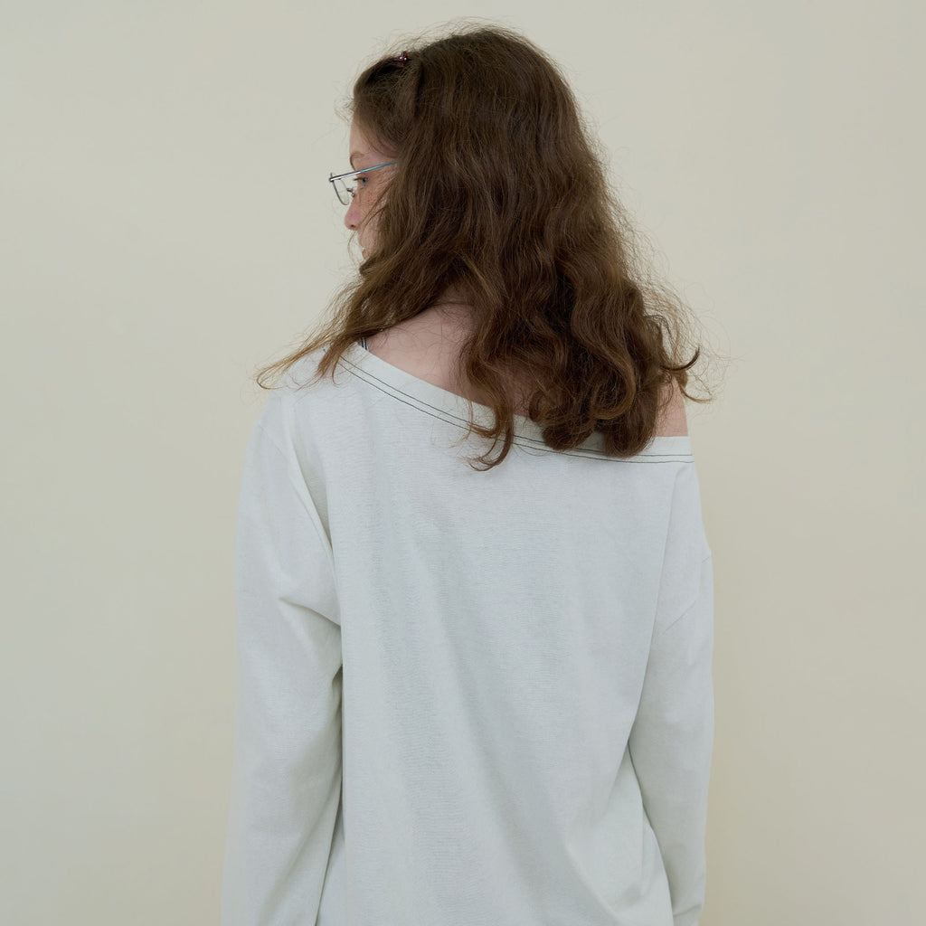 NOCONTENT 231. Off Shoulder Plain T _ Ivory
