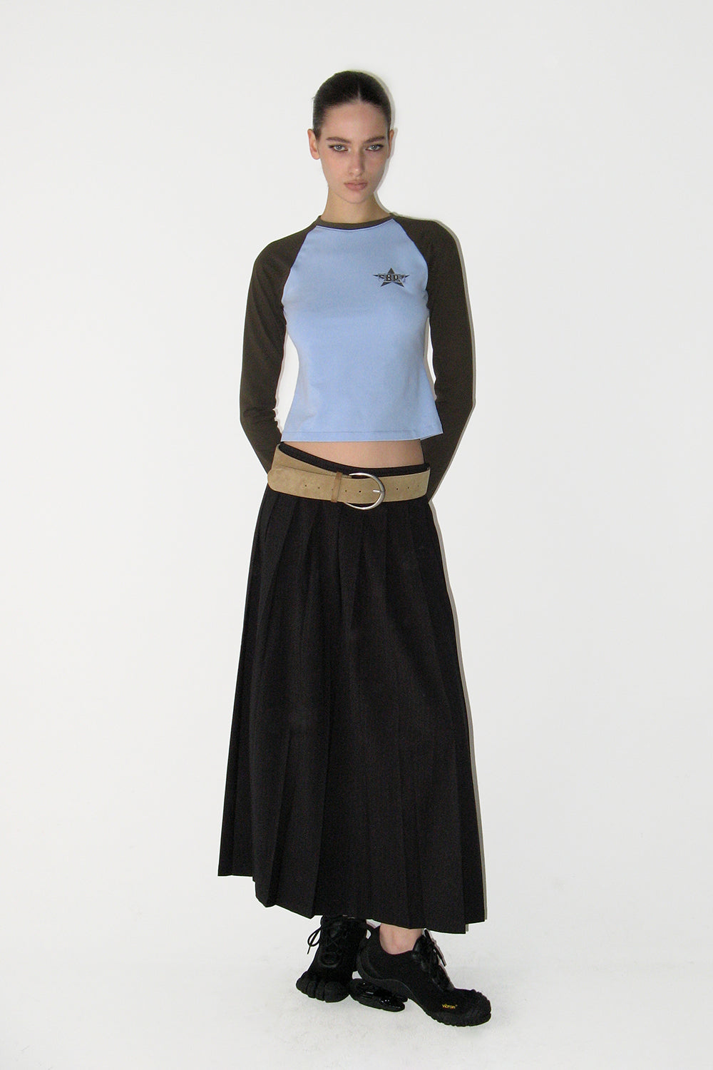 SUNBURNPROJECT RAGLAN LONG SLEEVE TOP, CHARCOAL
