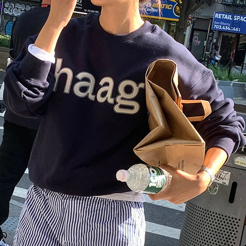 HAAG a birthday sweatshirt (navy)