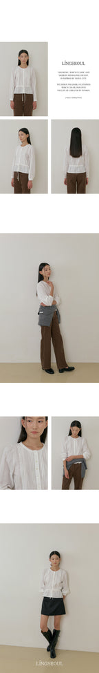 LINGSEOUL jacquard pintuck blouse-ivory