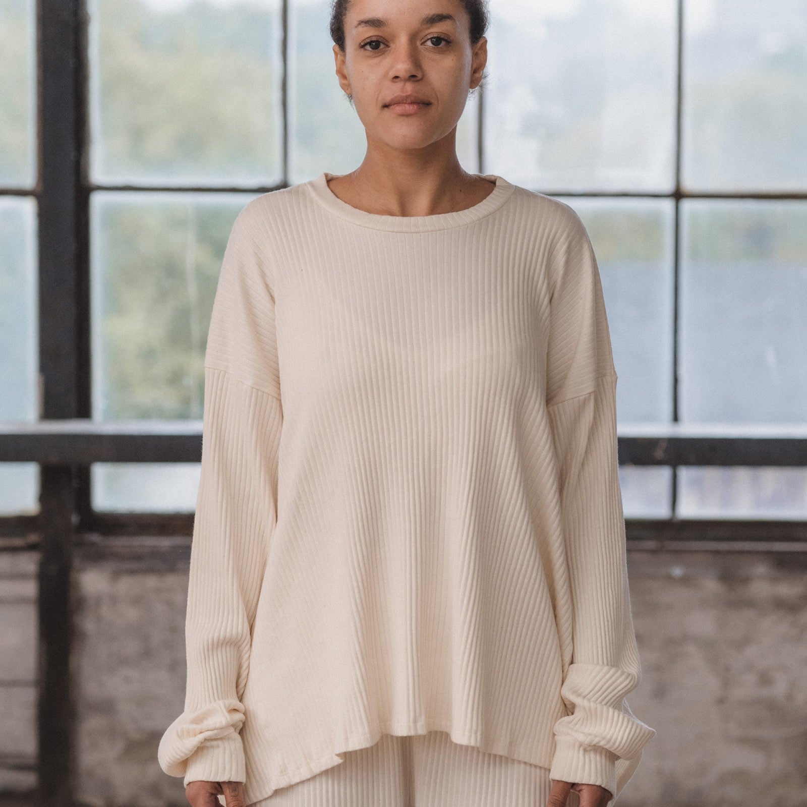 BASERANGE SHAW LONG SLEEVE (FLEECE RIB)
