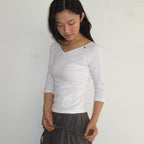 RONRON MINI POCKET V NECK T SHIRT WHITE