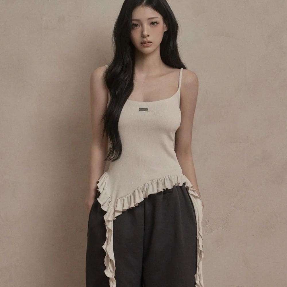 KHAKIPOINT Ruffle Layered Sleeveless (cream)