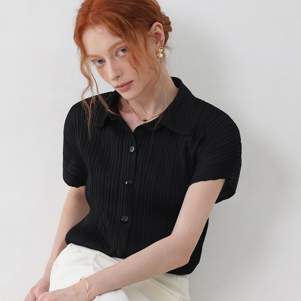 PLEATSMOOD Tinted collar pleated shirt_black