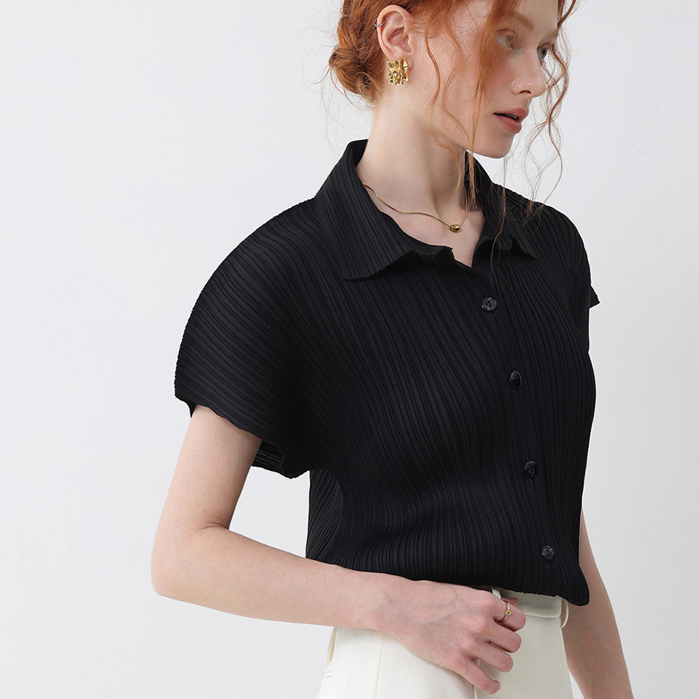 PLEATSMOOD Tinted collar pleated shirt_black