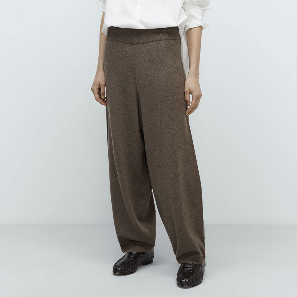 CORDERA (W) MERINO WOOL CURVED PANTS (TAUPE)