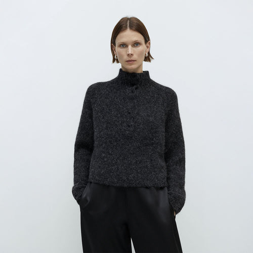 CORDERA (W) BABY ALPACA POLO SWEATER (ANTHRACITE)