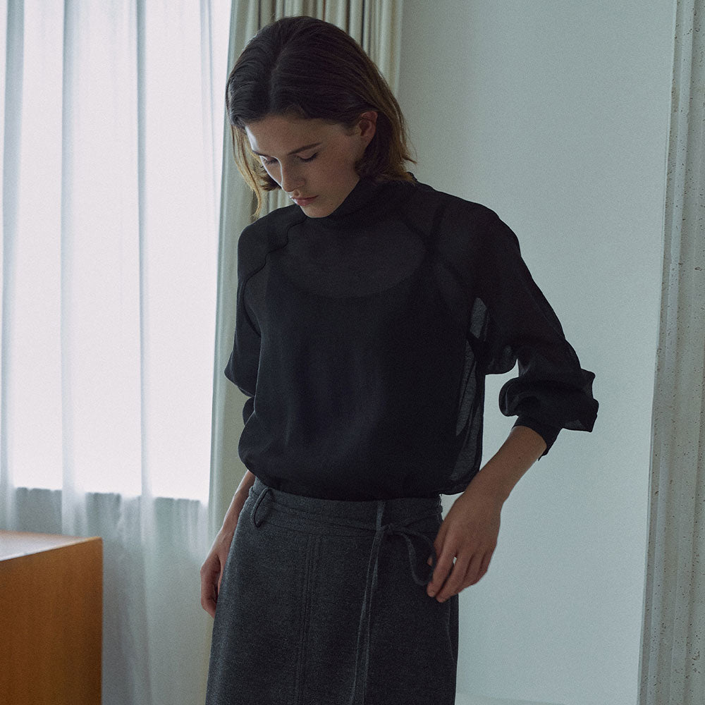 LAMEREI [20th Reorder] Tie See-through Blouse[LMBFCO25SH314]-2color