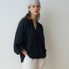 OVBEIGE [26SS] SEERSUCKER VOLUME BLOUSE_NAVY_OF1C2XBL02NYA